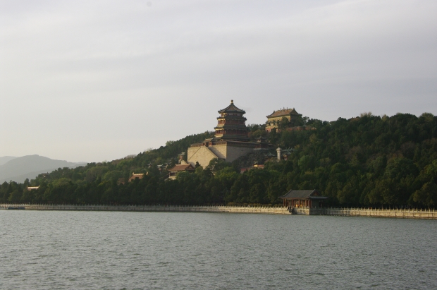 Летния дворец и езерото Кунминг